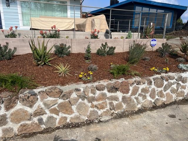 A garden made after understanding landscaping Cost in Santa Cruz.